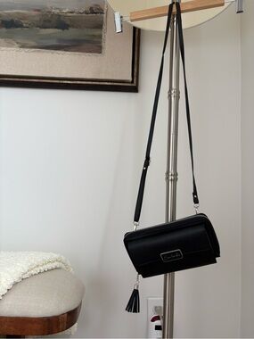 Black Crossbody Bag with Tassel - Sleek Everyday Style